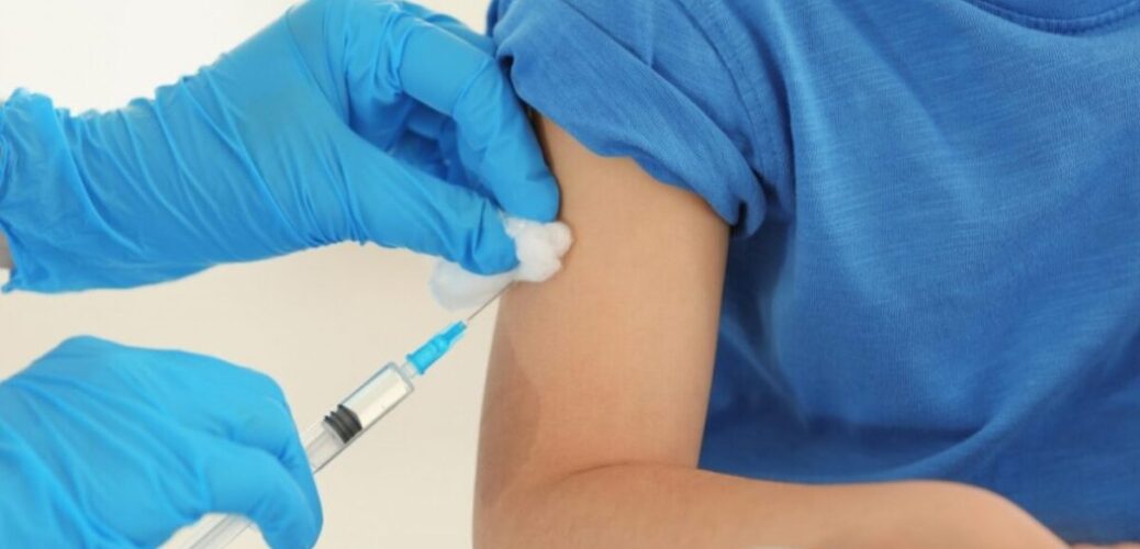 20221114_醫院藥劑師學會：復必泰二價最快本月底到港聖誕前開打